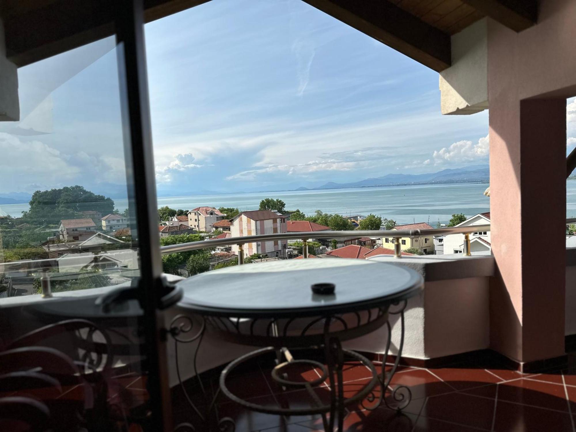 Casadolcecasa Hotel Shkodër Buitenkant foto